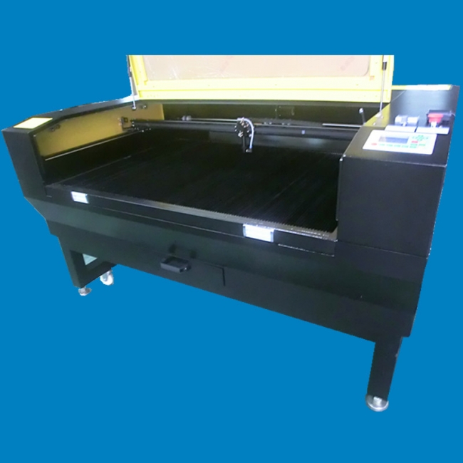 co2 laser cutting  machine for Mauritius‘s  customer is ready to ship