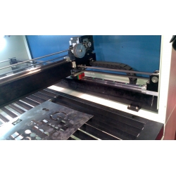 1390 metal co2 laser cutting machine