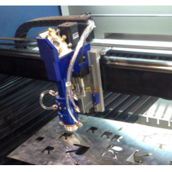 auto focus co2 laser cutting head